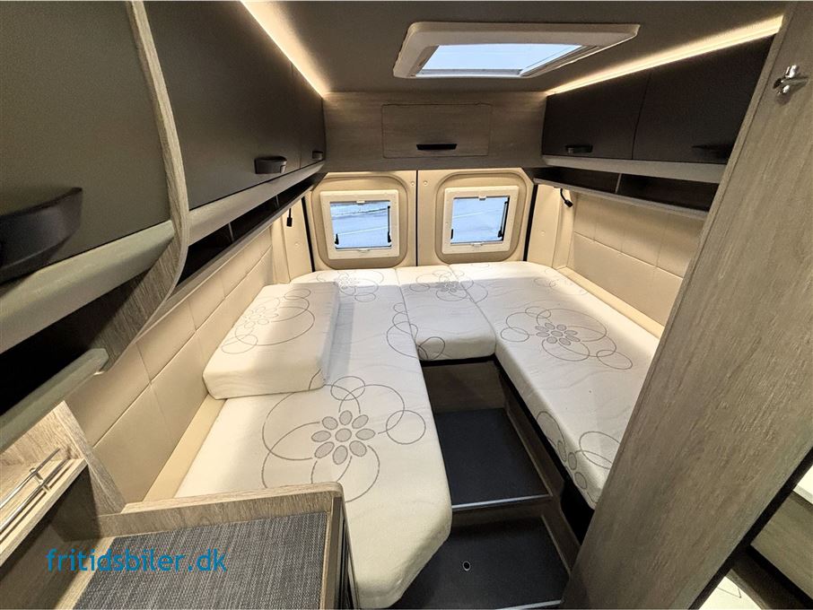 Bravia 636 140 Hk Aut. gear